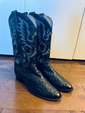 Tony Lama Men’s Exotic Full-Quill Ostrich Leather Western Boots Size 10.5D